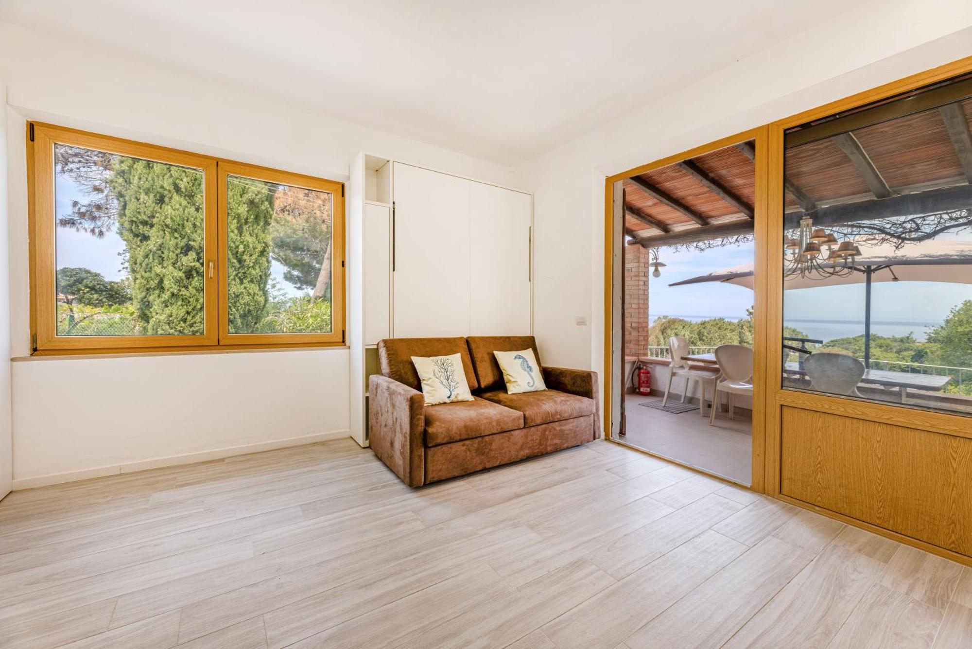 Casa Panoramica Bouganville SantʼAndrea Екстериор снимка